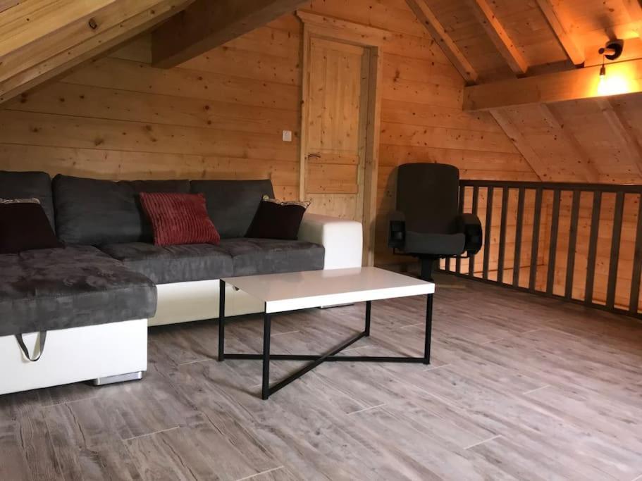 Forest Jura Lodge - Chalet De La Vache Alièze Zewnętrze zdjęcie